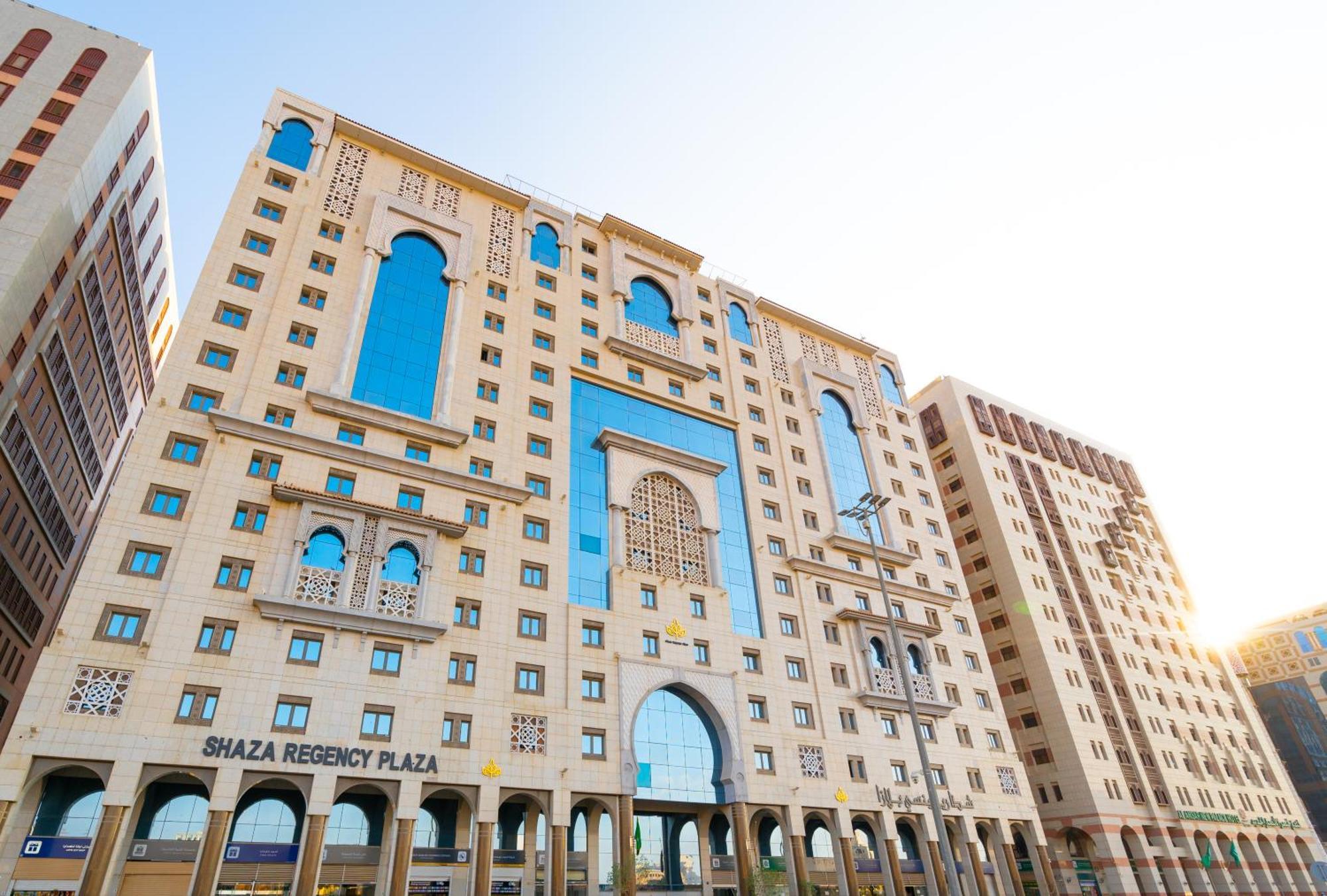 Shaza Regency Plaza Al Madinah Hotel Medina Exterior photo The hotel in 2013