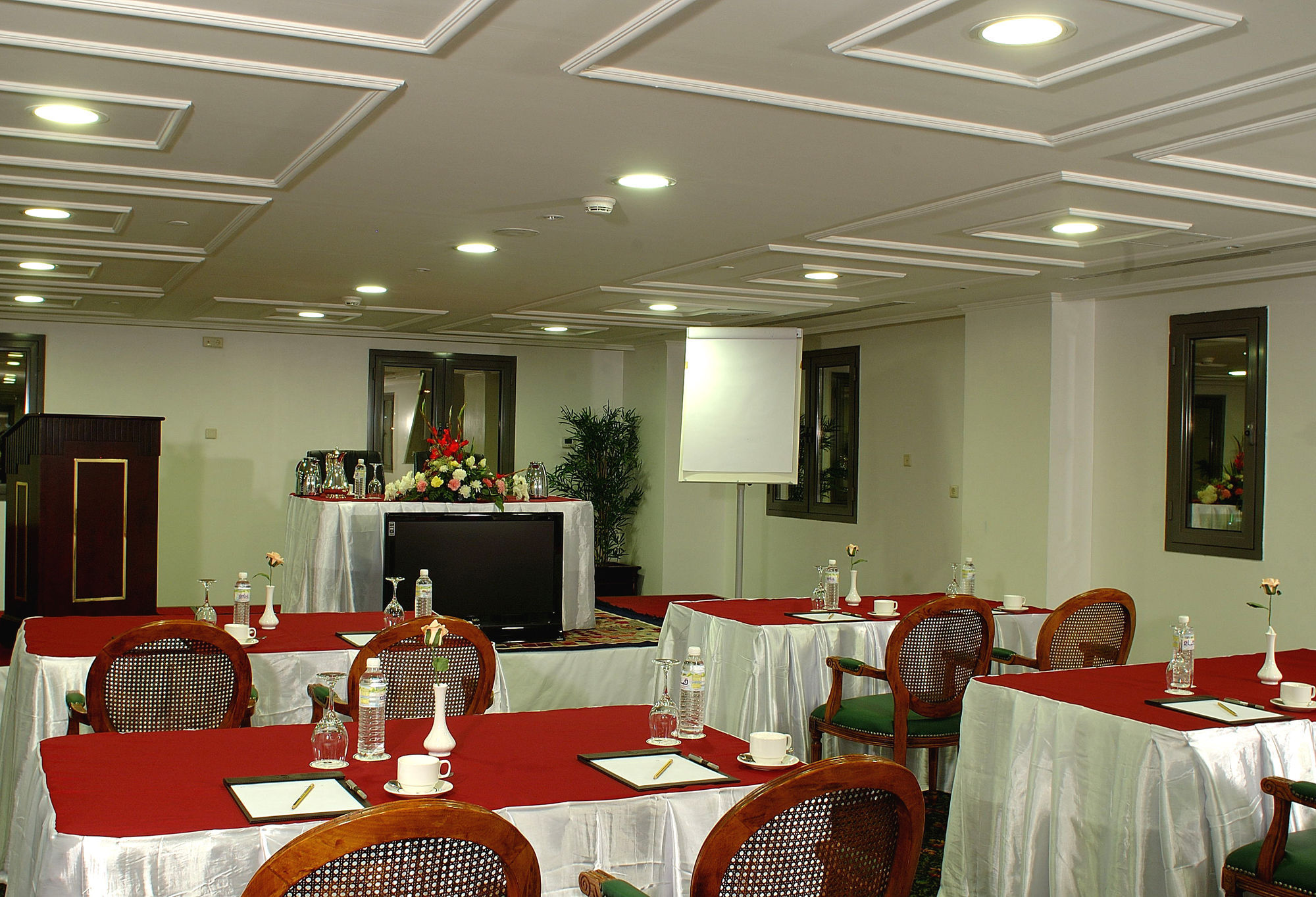 Shaza Regency Plaza Al Madinah Hotel Medina Exterior photo Meeting room